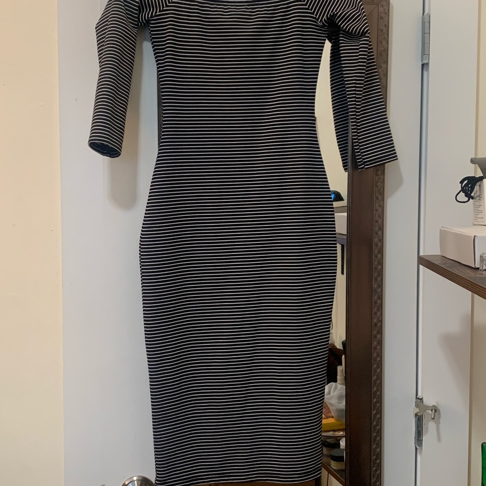 Zara Off the Shoulder Bodycon dress Sm - Picture 3 of 5